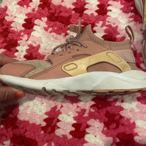 Nike Huarache Run Se (Little Kid) size 12.5c - Picture 13 of 16